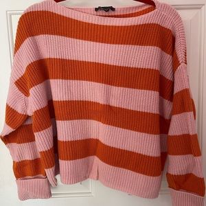 Oversized cropped sweater